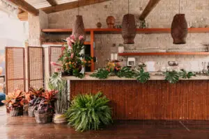 O Detalhe que os Convidados Mais Lembram do Bar do Casamento (E Que Quase Nenhum Casal Planeja)